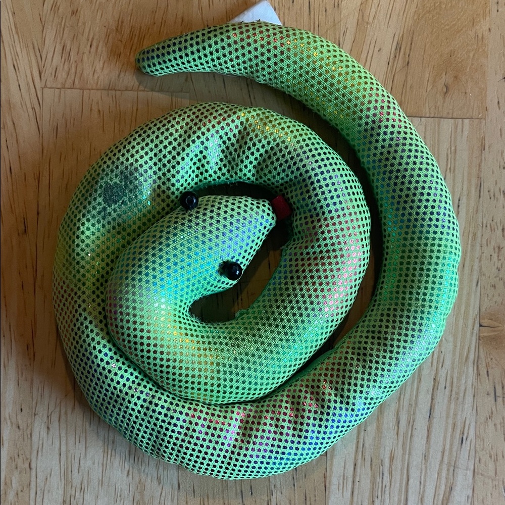 Green and Black Sand Filled Reptile Paper Weight
